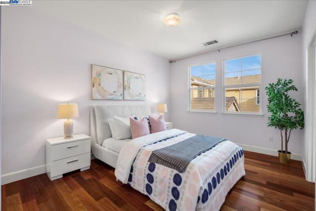 2396 Keats Ln, San Ramon CA: https://media.crmls.org/mediaz/21b36f6c-f118-4e85-8e58-26ca7e150597.jpg