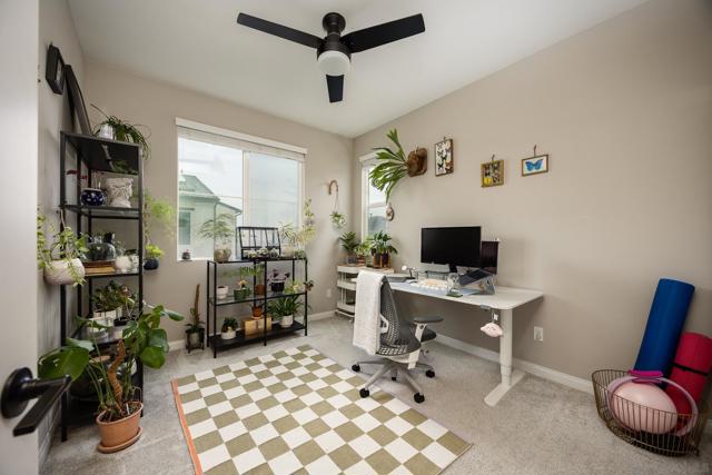 2097 Bluestone Cir, Chula Vista CA: https://media.crmls.org/mediaz/21b484b1-b848-41d6-8bef-e89a9de58e5f.jpg