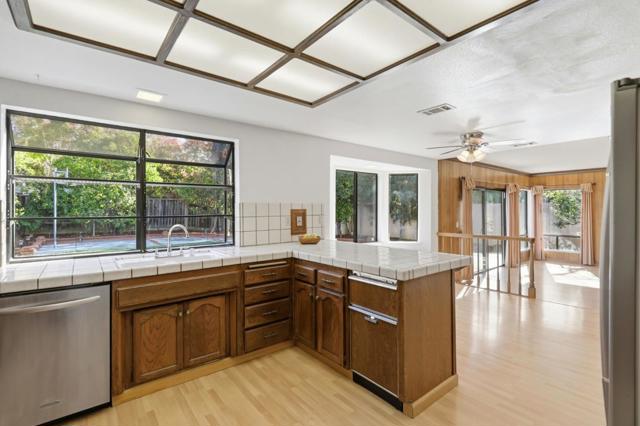 5948 Garlough Drive, San Jose CA: https://media.crmls.org/mediaz/21b56601-1364-41f4-9825-849613fda8b1.jpg