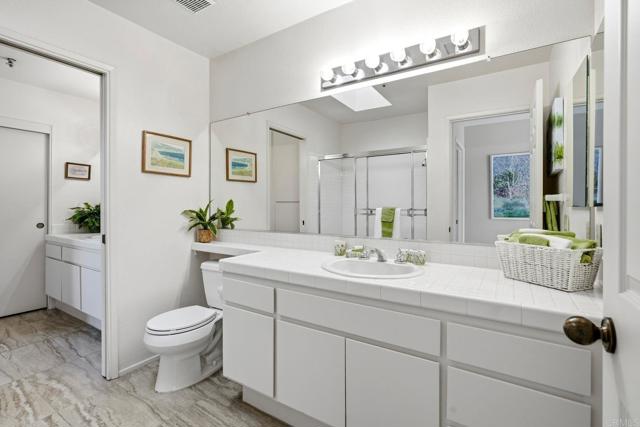 Detail Gallery Image 32 of 62 For 28766 Vista Valley Dr, Vista,  CA 92084 - 2 Beds | 2 Baths