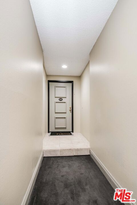 222 North Rose Street, 406 photo 6