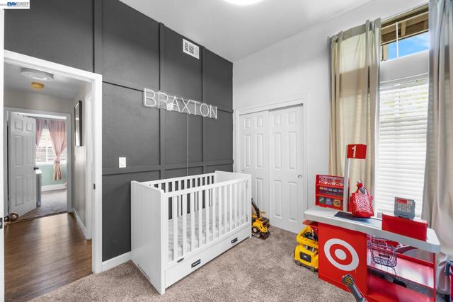 502 Chablis Way, Manteca CA: https://media.crmls.org/mediaz/21b7f9f4-fdf7-4b17-9a83-b7c12e523cea.jpg