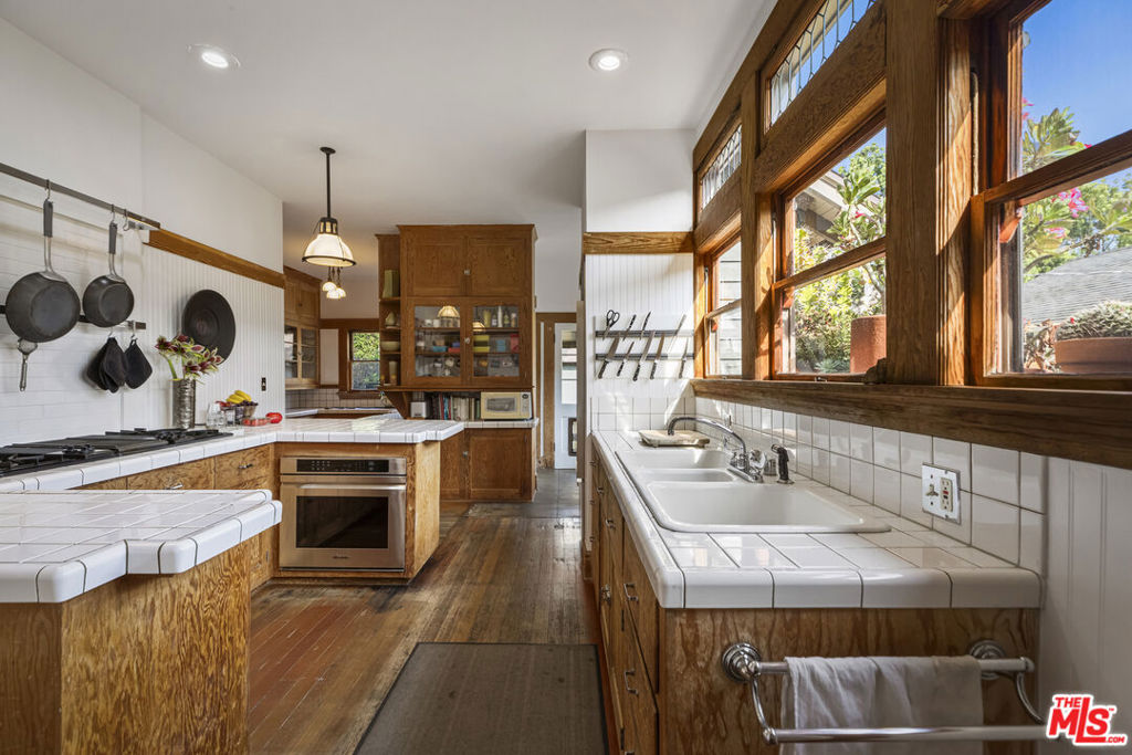 MLS #25544563 img 25