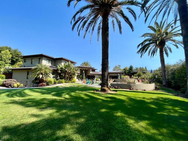 25893 W Fremont Road, Los Altos Hills CA: https://media.crmls.org/mediaz/21ba1889-f4a1-4bd5-92f2-1dae1350ed1e.jpg