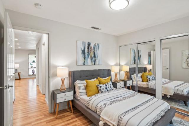 205 W Red Oak Drive, Sunnyvale CA: https://media.crmls.org/mediaz/21bb6f47-0c6b-49f0-b411-3d23c41840eb.jpg