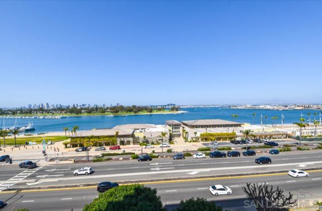 Image 21 of 36 For 1810 Avenida Del Mundo  Unit #503