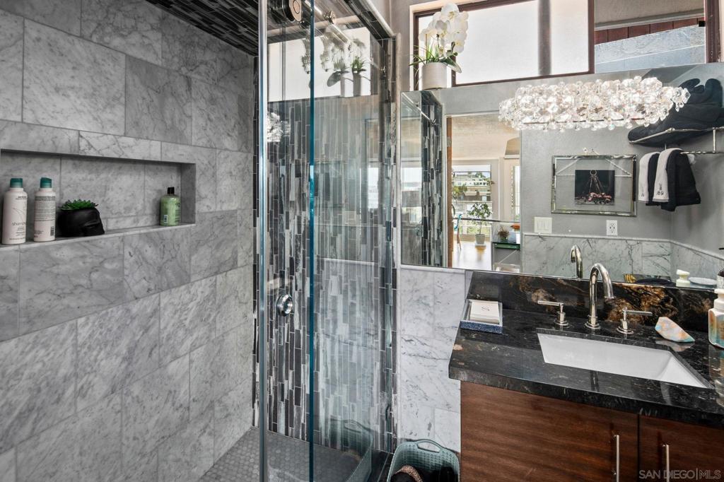 MLS #250032243SD image #31