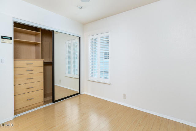 Detail Gallery Image 13 of 21 For 137 N Oak Knoll Ave #2,  Pasadena,  CA 91101 - 1 Beds | 2 Baths