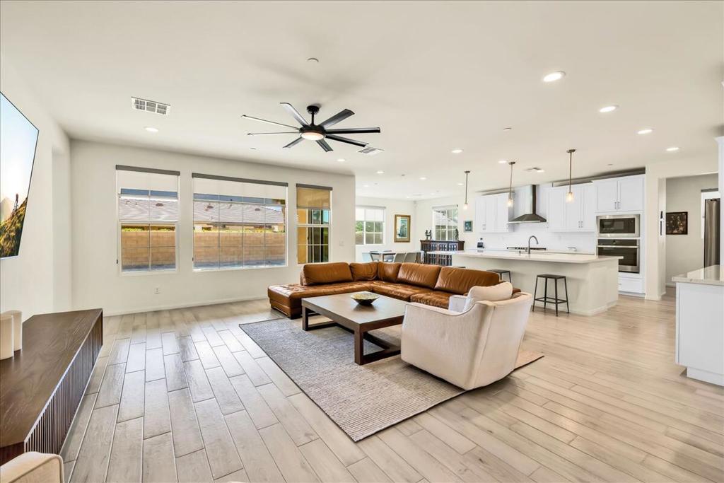 MLS #219136856DA image #8