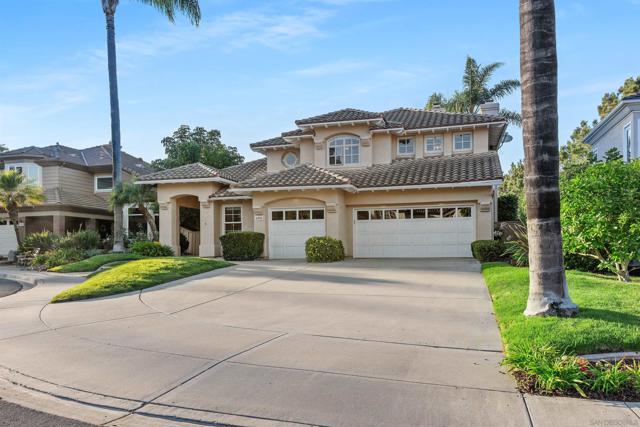 4716 Thurston Place, San Diego CA: https://media.crmls.org/mediaz/21bfc79d-b1f2-4c78-87c2-f6ccbad3f68d.jpg