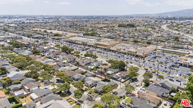 2500 Armour Lane, Redondo Beach, California 90278, 3 Bedrooms Bedrooms, 0 ,2 BathroomsBathrooms,Residential,For Sale,Armour,0,26853721