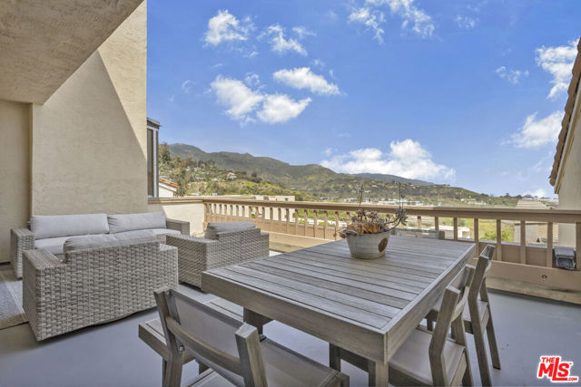 23910 De Ville Way, D photo 16