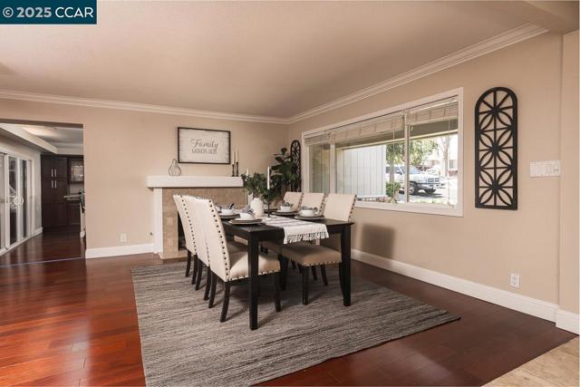 1736 Silverwood Dr, Martinez CA: https://media.crmls.org/mediaz/21c05eb7-82cf-4190-b0bc-85e8857bbd6c.jpg
