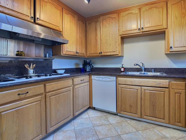 1445 Terracita Ln, Alpine CA: https://media.crmls.org/mediaz/21c0656b-2560-4112-a9d9-2b28210c3ac8.jpg