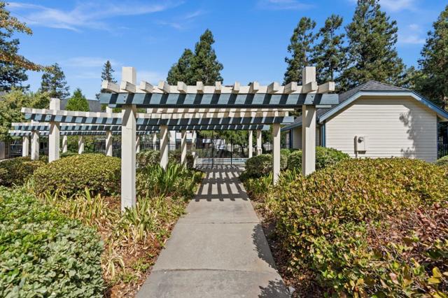 208 Sequim, Fremont CA: https://media.crmls.org/mediaz/21c0b6b9-592e-41de-8965-f623571343e1.jpg