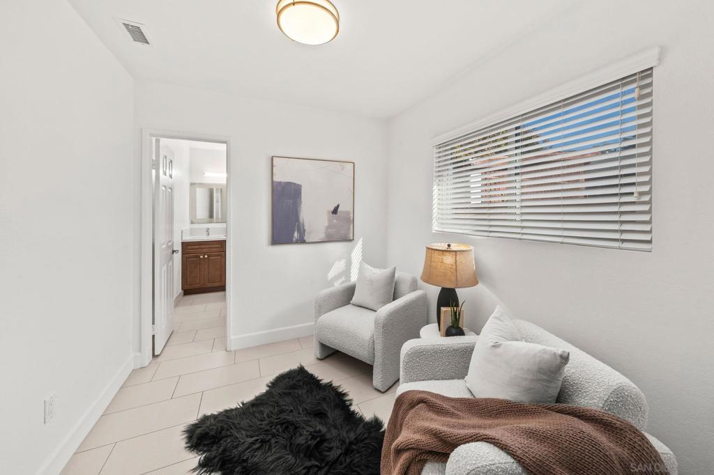 MLS #250045862SD image #23