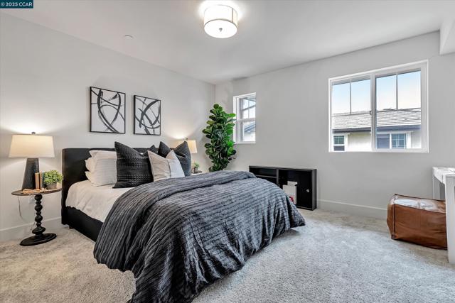 39103 Via Vicenza, San Ramon CA: https://media.crmls.org/mediaz/21c27ca1-08b8-4123-8a85-0ffa669bc0ca.jpg