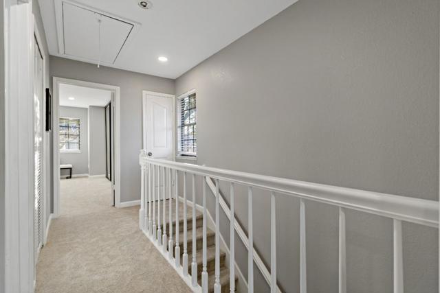 340 W Sunnyoaks Avenue, Campbell CA: https://media.crmls.org/mediaz/21c2e458-bfe3-4104-bd07-6dc8b1b26fd4.jpg