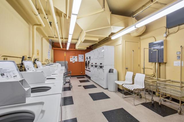 1200 Gough Street, San Francisco CA: https://media.crmls.org/mediaz/21c2f81f-7e1e-4473-ba56-60a589ba1fd5.jpg