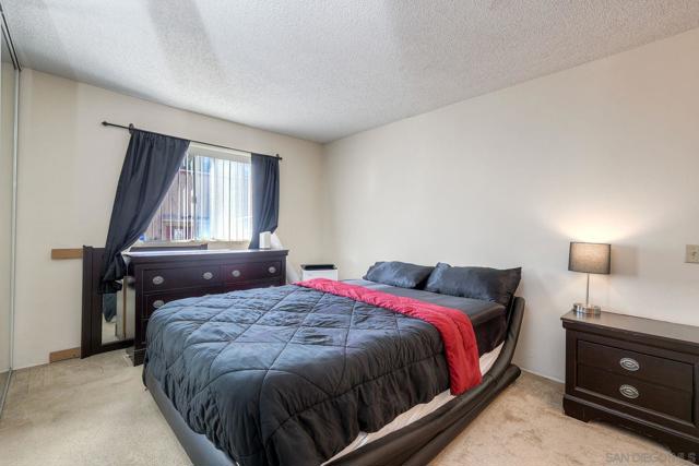 3557 Kenora Drive, Spring Valley CA: https://media.crmls.org/mediaz/21c414ad-c935-4367-adc6-49e968dc8019.jpg