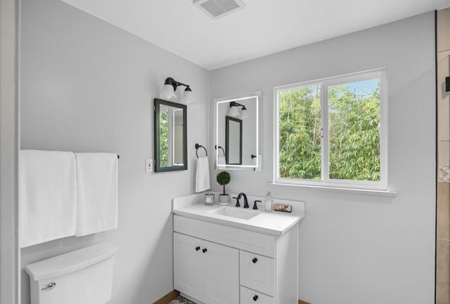 771 Sunshine Drive, Los Altos CA: https://media.crmls.org/mediaz/21c43fea-48cd-48a6-a85e-4333872004f9.jpg