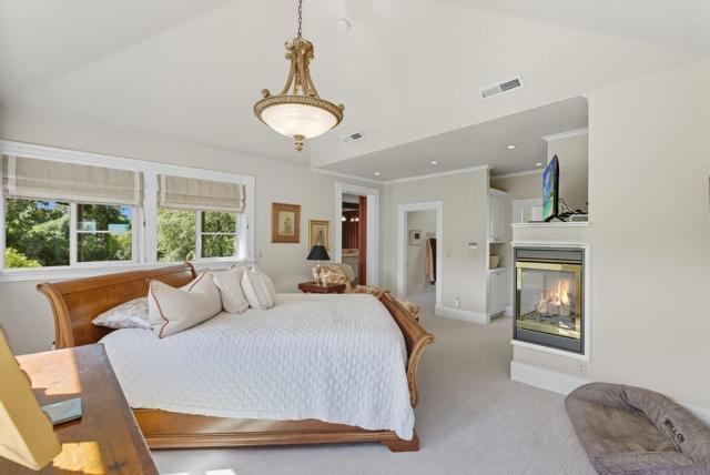 120 Oak Meadow Drive, Los Gatos CA: https://media.crmls.org/mediaz/21c4ba51-cdba-4053-b52e-8b0b5fcaf1d8.jpg