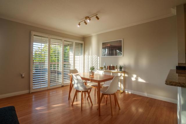 6206 Caminito Salado, San Diego CA: https://media.crmls.org/mediaz/21c4eb40-fc10-4a6f-82a5-cbf10db66edd.jpg