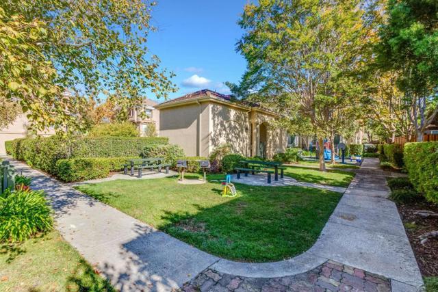 150 Holly Court, Mountain View CA: https://media.crmls.org/mediaz/21c5fd52-7533-4c57-b03c-35e99e931f38.jpg