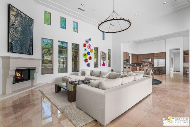 27 Ambassador Circle, Rancho Mirage CA: https://media.crmls.org/mediaz/21c60780-eeae-413d-a3a9-0535de3bec3f.jpg