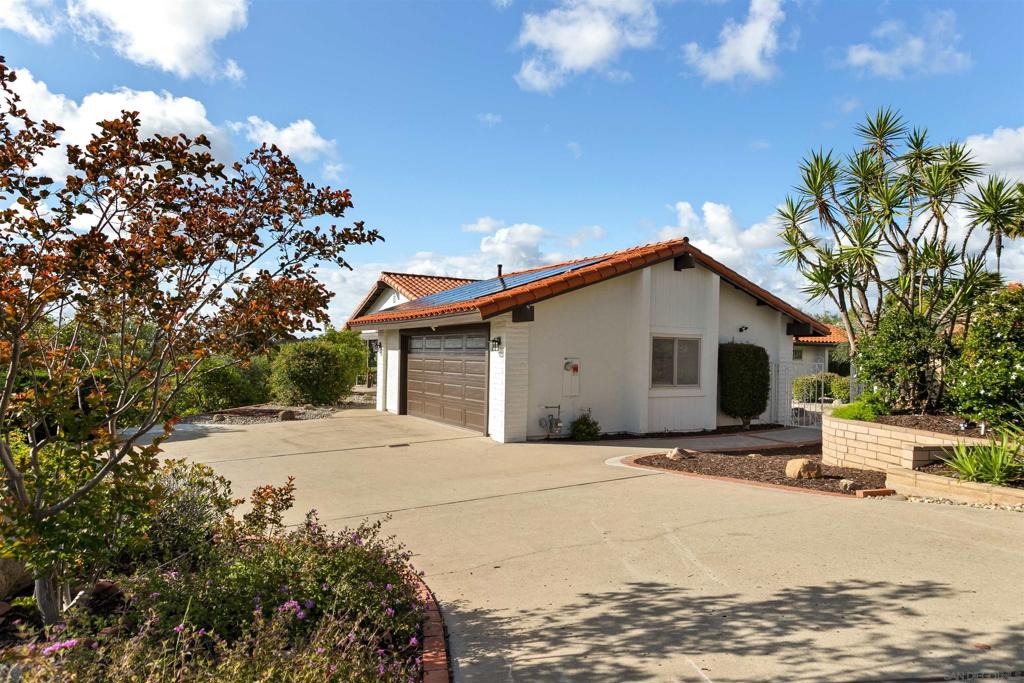 13324 Avenida La Valencia - photo 9