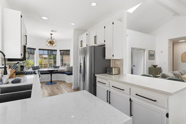 78635 Villeta Drive, La Quinta CA: https://media.crmls.org/mediaz/21ce393b-074a-4c00-bbc0-44a5acc39047.jpg