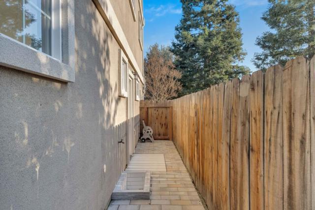 Image 41 of 54 For 1767 Clove Court