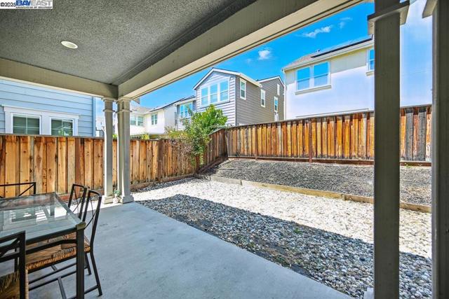 2100 Carbondale, Dublin CA: https://media.crmls.org/mediaz/21d0370a-764f-4bcb-b7ad-258993d54da7.jpg