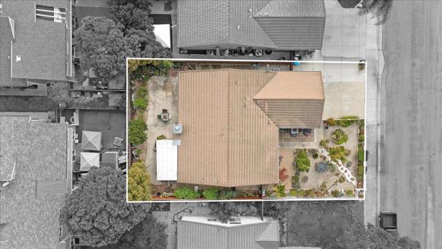 981 Marne Drive, Hollister CA: https://media.crmls.org/mediaz/21d0f2d7-2980-4c7b-a243-b841b990bbc5.jpg