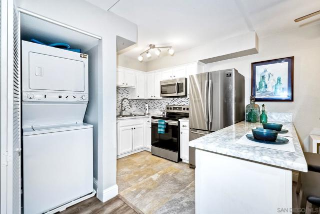 6955 Alvarado Rd, San Diego CA: https://media.crmls.org/mediaz/21d1253b-69e5-4da2-81b0-210ed861073e.jpg