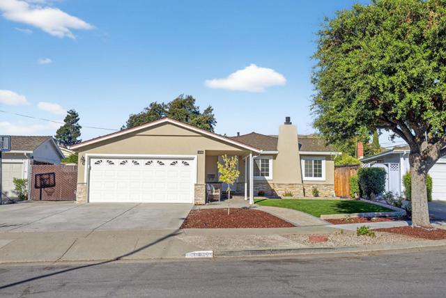 1464 Lucena Court, San Jose CA: https://media.crmls.org/mediaz/21d1b618-76d7-476a-8a21-b759dd448353.jpg