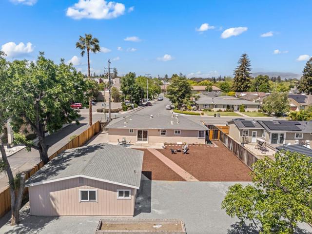 4172 Will Rogers Drive, San Jose CA: https://media.crmls.org/mediaz/21d23b0c-a148-457e-95e9-73f2a97334dc.jpg