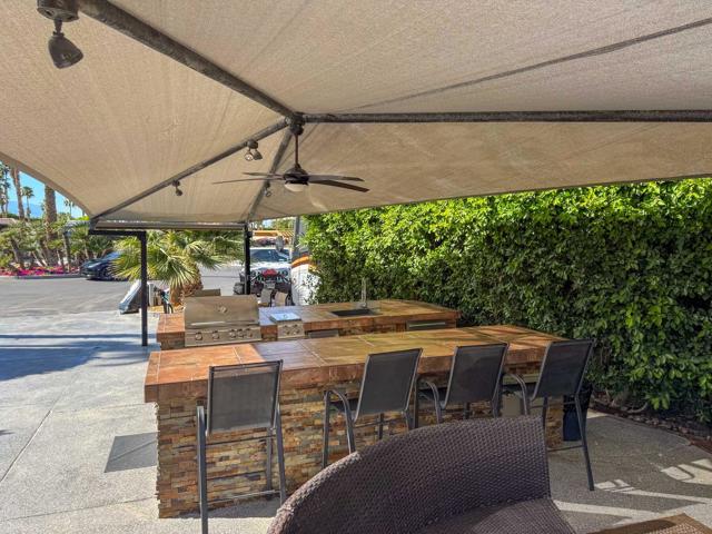 80394 Ave 48, Indio CA: https://media.crmls.org/mediaz/21d281dd-0d61-4e91-b8de-c0ed173b8a97.jpg