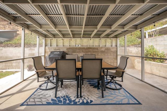 4612 Revillo Way, San Diego CA: https://media.crmls.org/mediaz/21d37ffc-69af-4dd3-9a19-bf94c61fe747.jpg