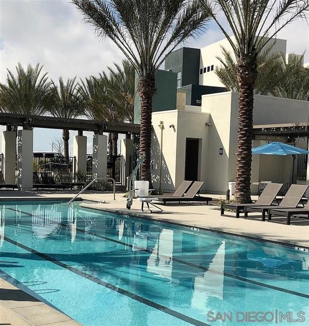2092 Tango Loop, Chula Vista CA: https://media.crmls.org/mediaz/21d3812b-3763-4be7-b725-9ef3ec010e1f.jpg
