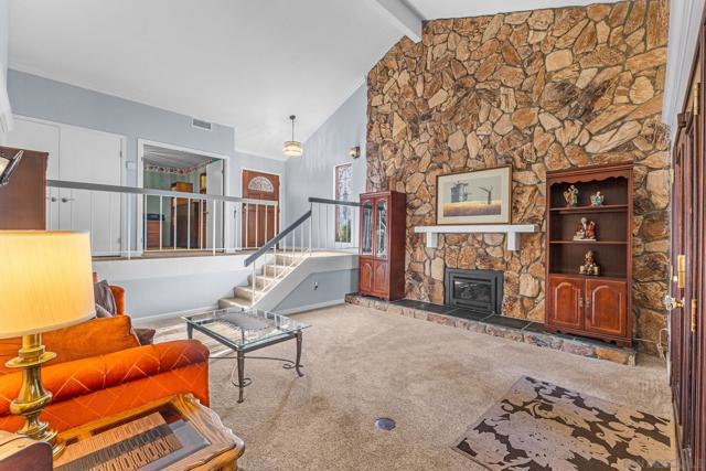 1363 Timberpond Dr, El Cajon CA: https://media.crmls.org/mediaz/21d5e831-1945-4f31-af83-2a83ac495626.jpg