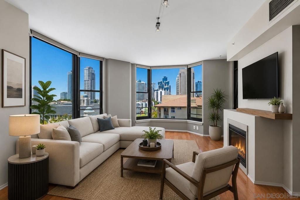 500 Harbor Dr.