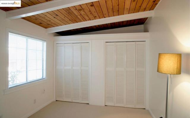 1611 Julia St, Berkeley CA: https://media.crmls.org/mediaz/21d664b0-e93a-43f1-a97d-ea1fecbacafa.jpg
