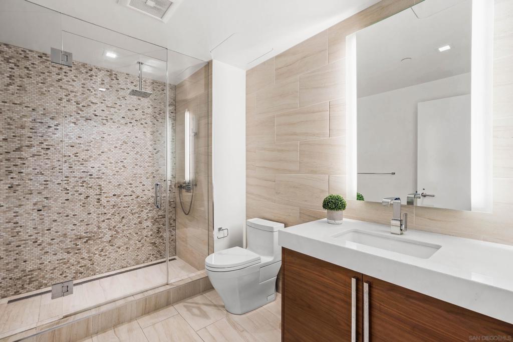 MLS #250039437SD image #22