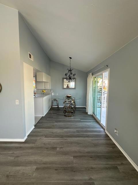 33831 Malaga Drive, Dana Point CA: https://media.crmls.org/mediaz/21d8d2e3-3e11-4b77-a508-2b9481aeed69.jpg