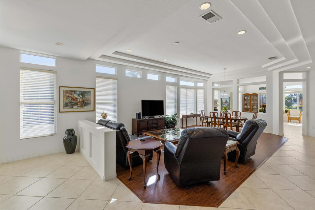 MLS #219138069DA image #4