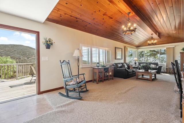 Detail Gallery Image 7 of 75 For 1480 Round Potrero Rd, Potrero,  CA 91963 - 3 Beds | 2/1 Baths