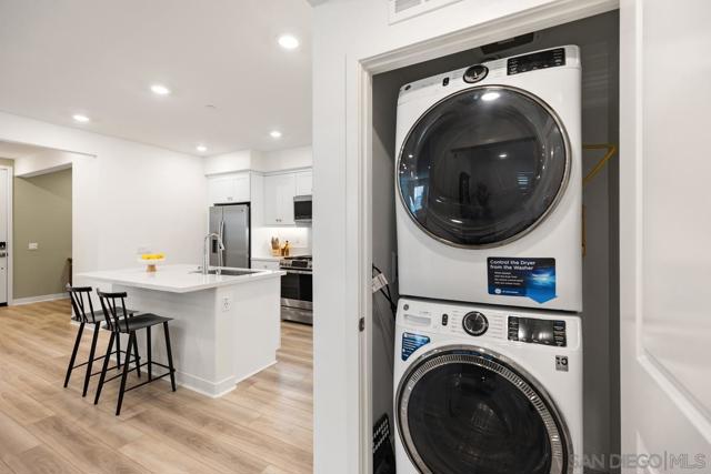 1400 Lasso Way, Rancho Mission Viejo CA: https://media.crmls.org/mediaz/21d91871-4f38-4ee6-ab28-8b1c7efa38e0.jpg