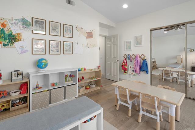 Image 42 of 68 For 1055 Olive Crest Drive