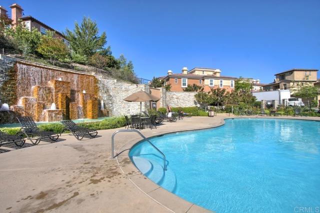 1342 Sky Ridge Court, San Marcos CA: https://media.crmls.org/mediaz/21db3e93-330d-452a-a43c-6583a50ff1d7.jpg